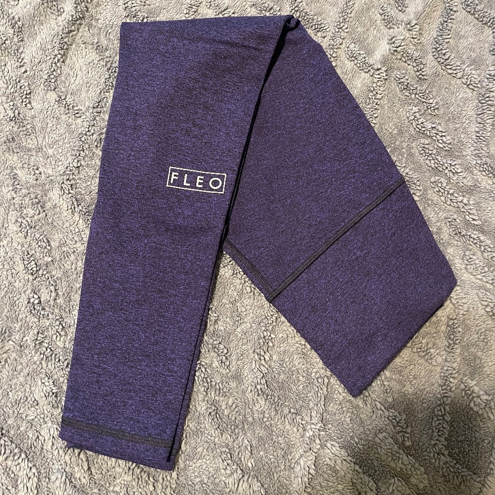 Fleo El Toro Leggings - Size Medium